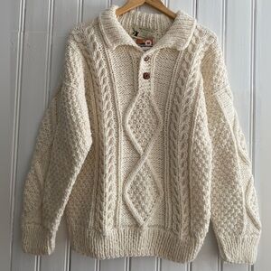 HIGHLANDER TRADING COMPANY hand knit wool blend pullover sweater medium cream